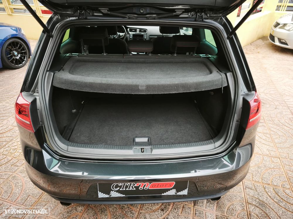 VW Golf GTI Performance BlueMotion - 34