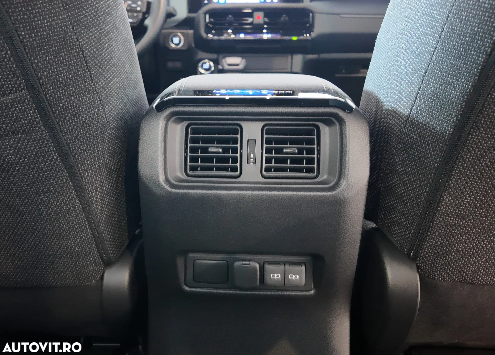 Toyota Land Cruiser 250 2.8l D-4D 204 CP A/T 5 locuri Dynamic - 22