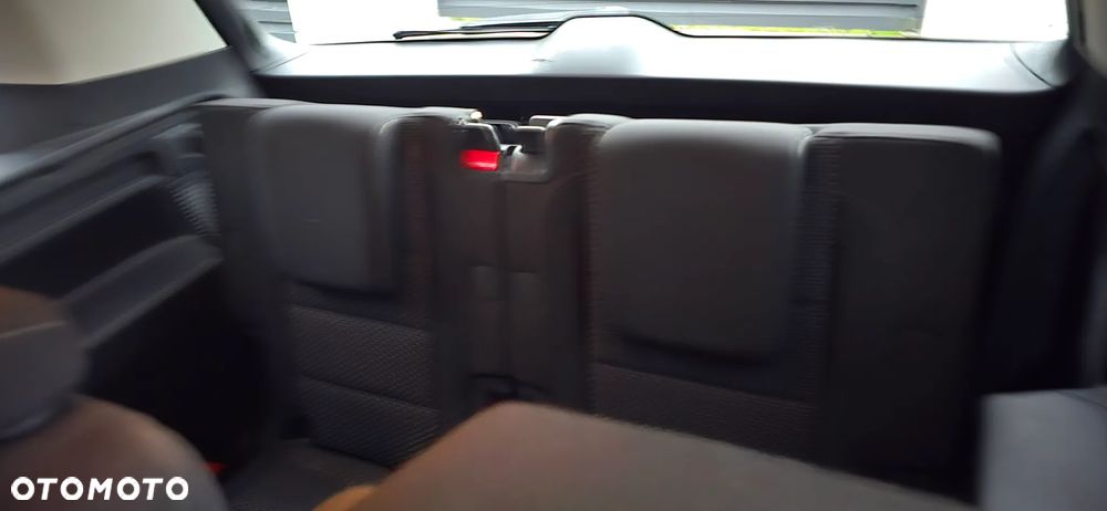 Volkswagen Touran 1.6 TDI BMT Trendline - 35