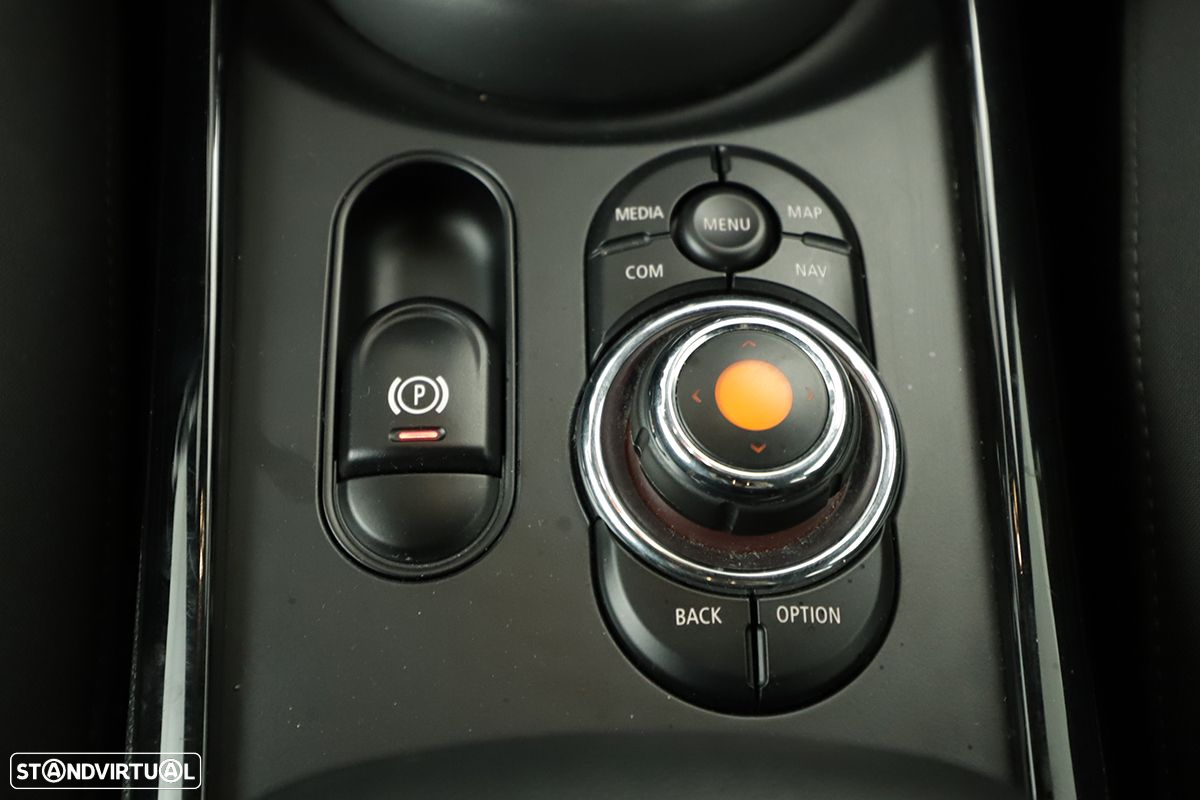 MINI Clubman One D Auto - 13