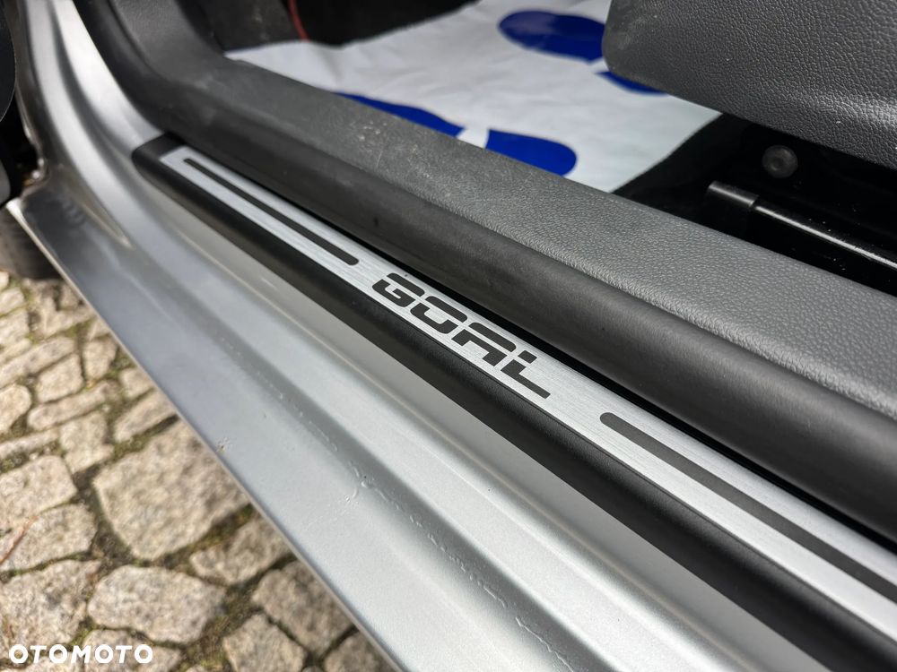 Volkswagen Golf 1.4 Goal - 27