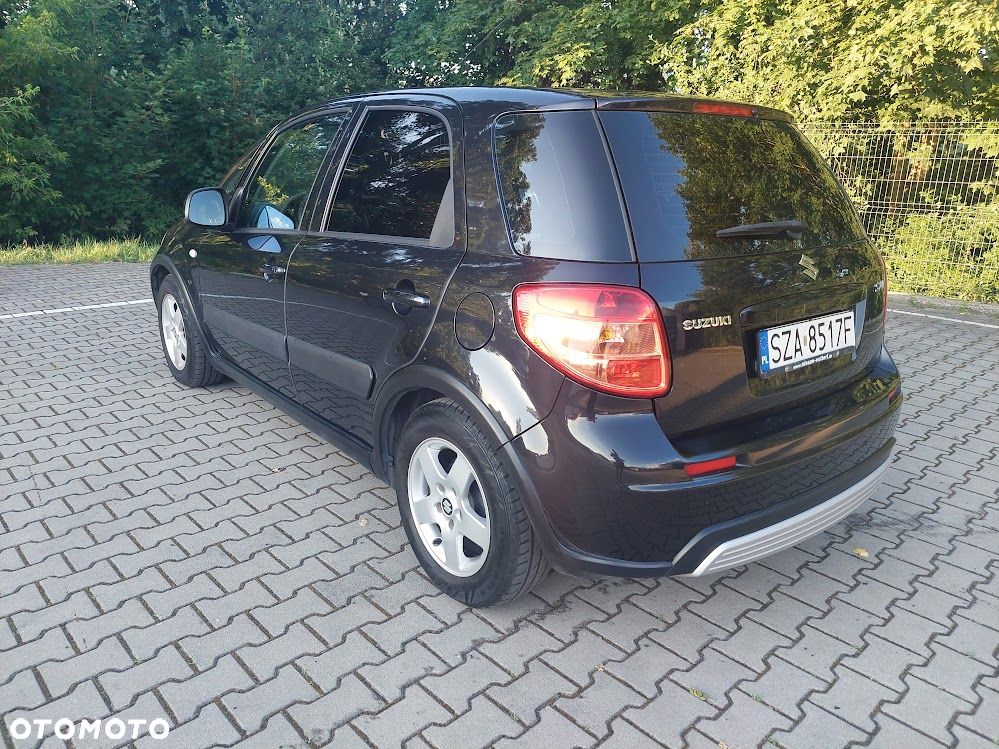 Suzuki SX4 1.5 Streetline 4x2 Classic - 7