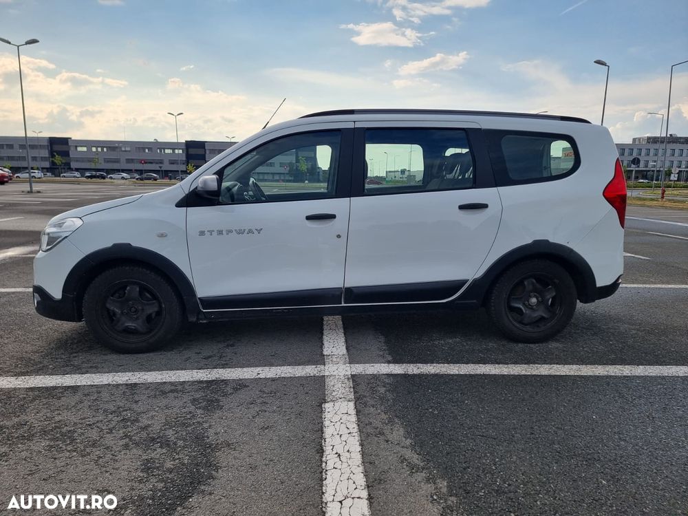 Dacia Lodgy TCe 130 GPF Stepway - 2