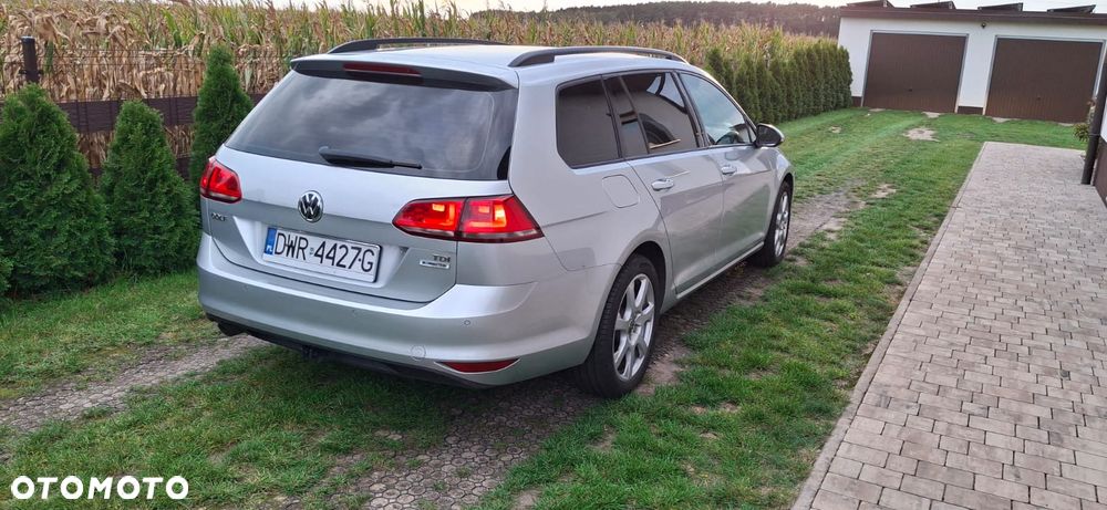 Volkswagen Golf - 10