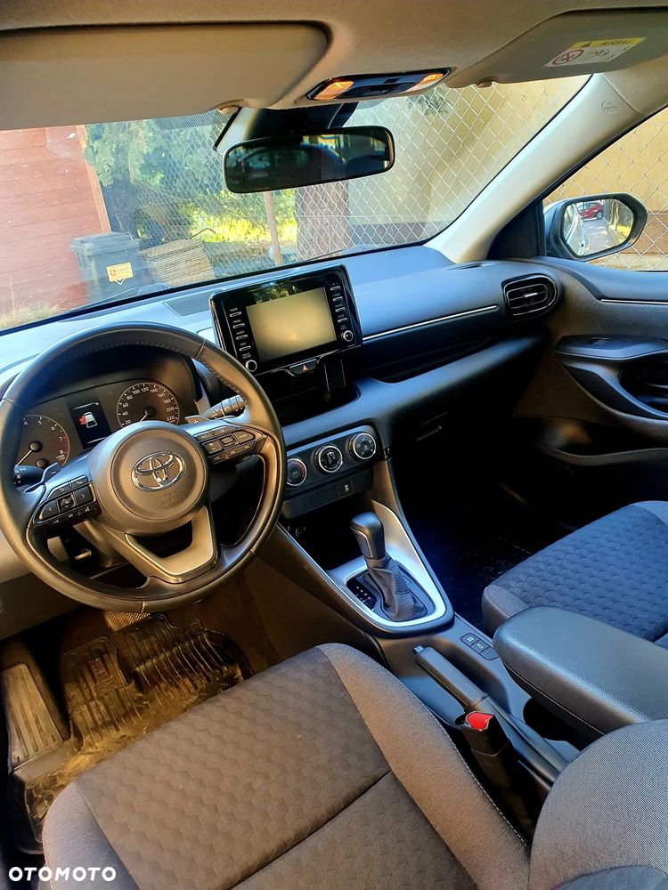 Toyota Yaris 1.5 Comfort CVT - 14