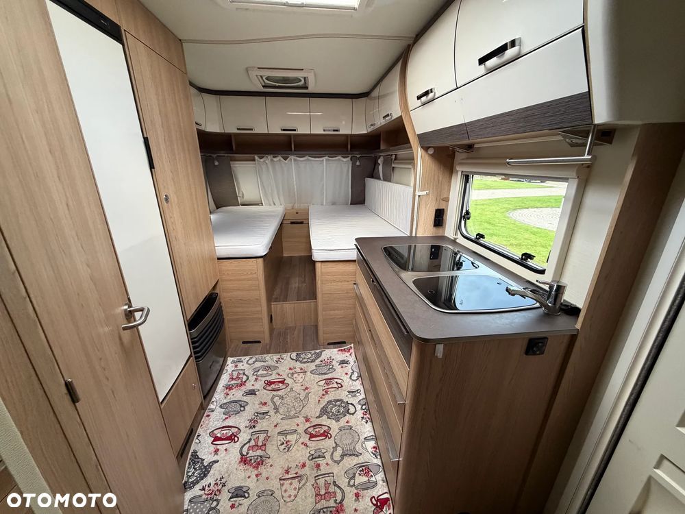 Burstner AVERSO 520 - 11