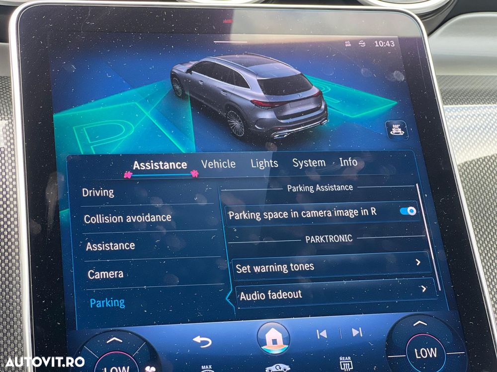 Mercedes-Benz GLC 220 d 4MATIC MHEV - 29