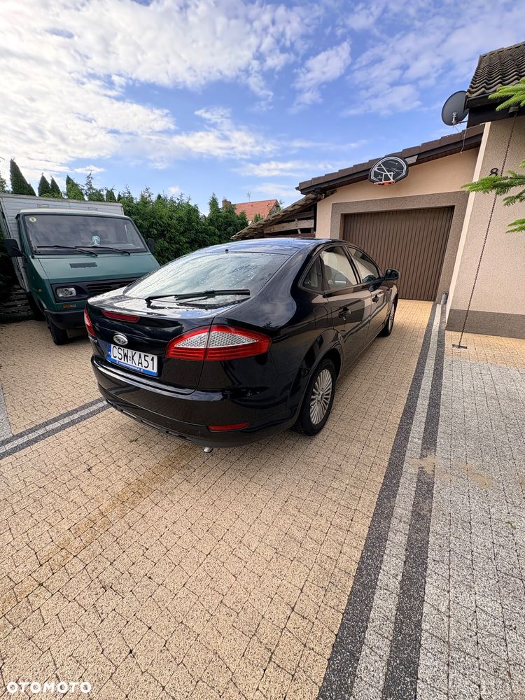 Ford Mondeo - 2