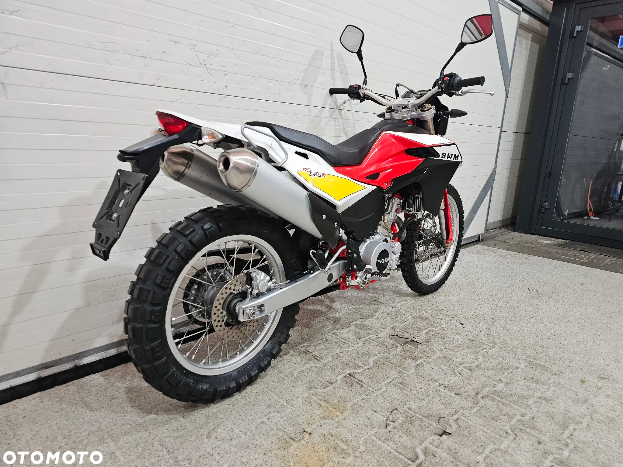 SWM Inny - 17