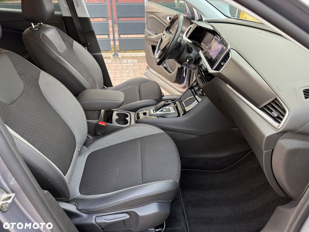 Opel Grandland 1.5 D Automatik Business Elegance - 29