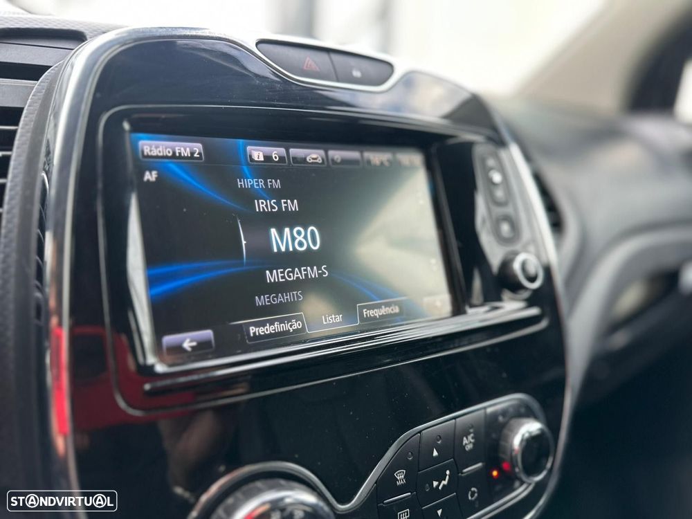 Renault Captur 1.5 dCi EDC - 16