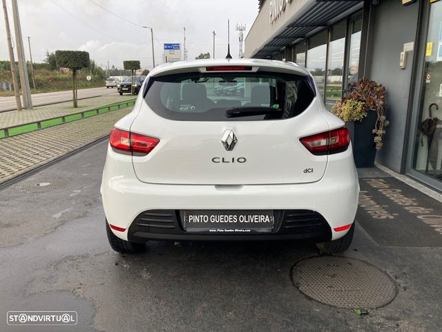 Renault Clio 1.5 dCi Zen - 9