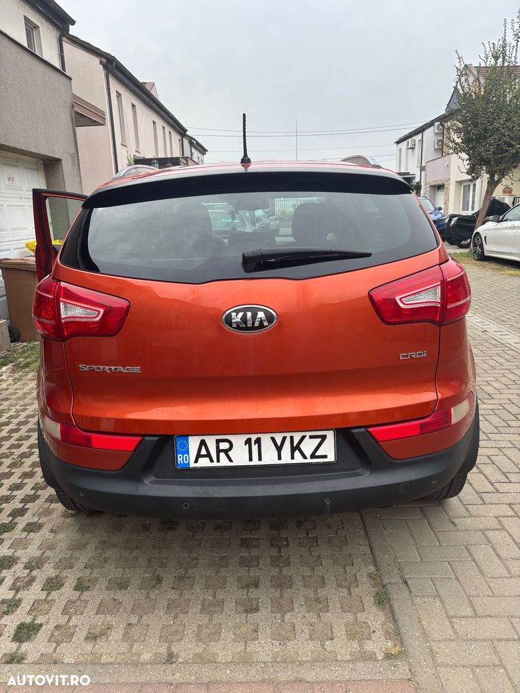 Kia Sportage 2.0 DSL MT 4x4 PREMIUM - 12