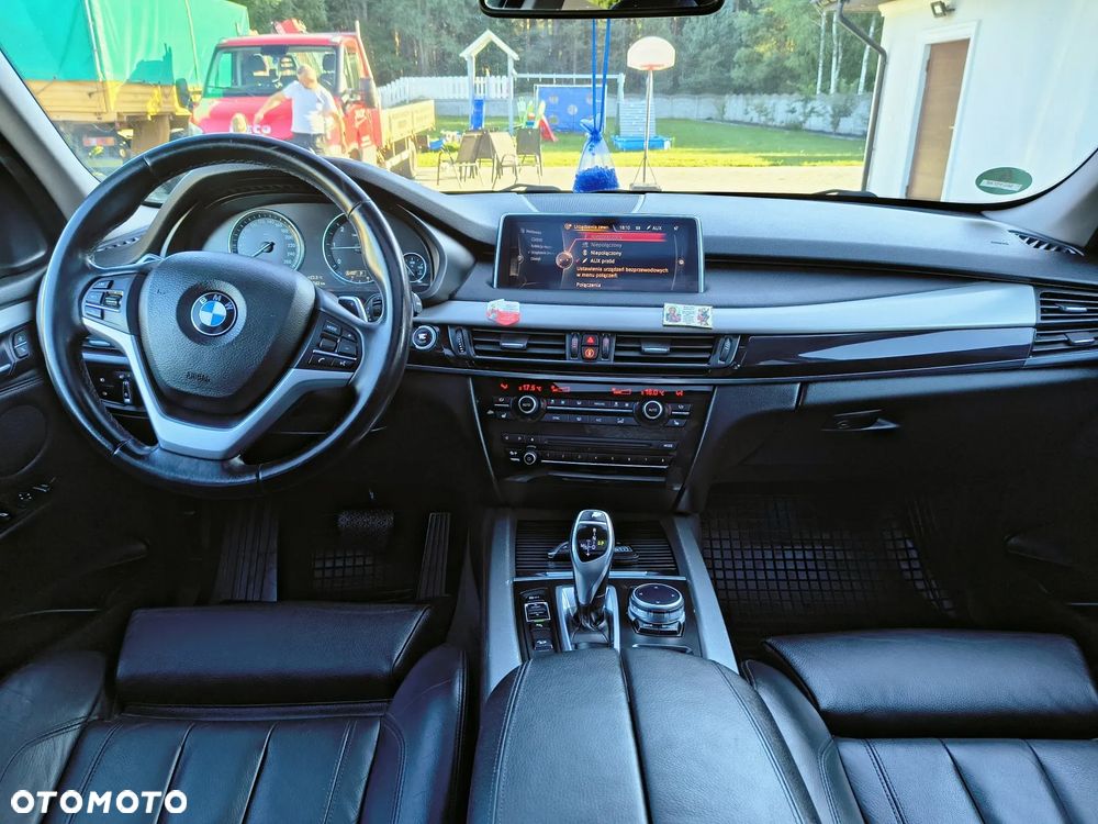 BMW X5 xDrive25d Sport-Aut - 25