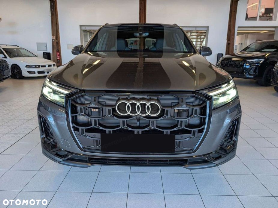 Audi Q7 - 3