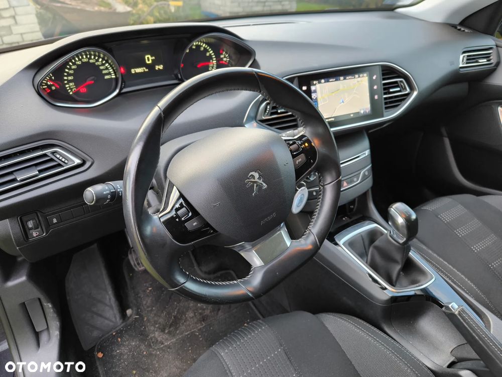 Peugeot 308 82 VTi Active - 7
