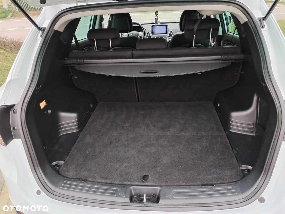 Hyundai ix35 - 22