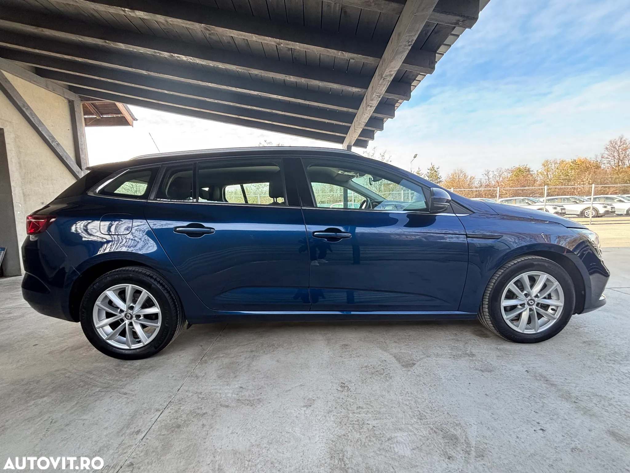 Renault Megane ENERGY dCi Business - 7