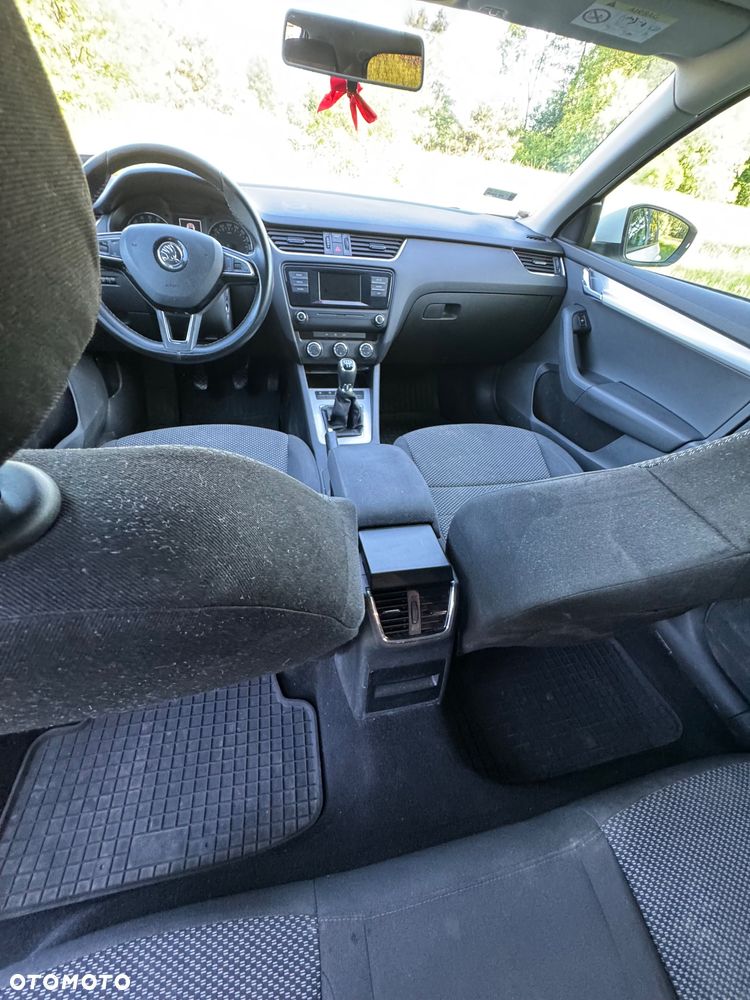Skoda Octavia 1.6 TDI Ambition - 10