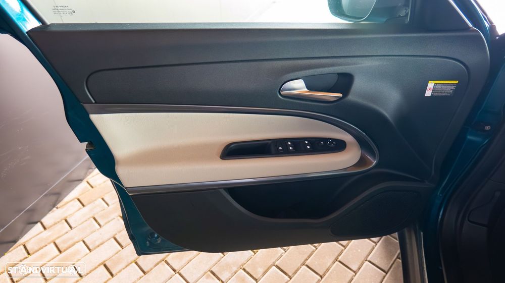 Fiat 600 1.2 Hybrid La Prima - 12