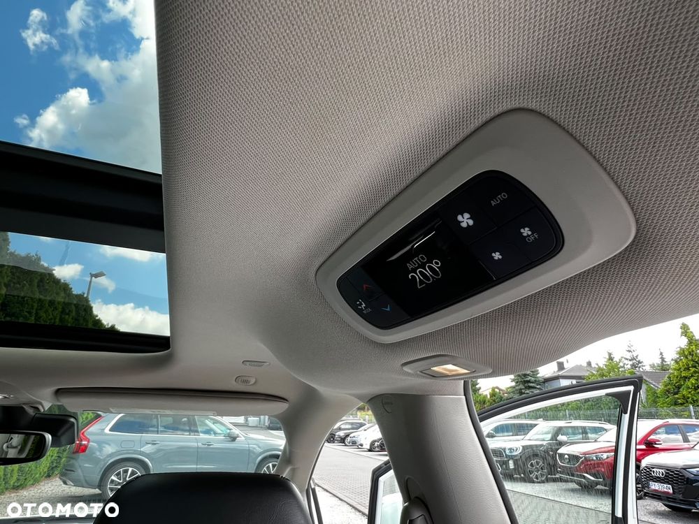 Chrysler Pacifica - 21