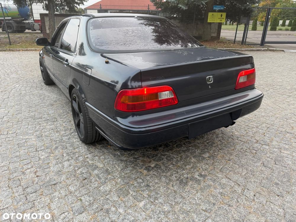 Honda Legend 3.2 - 6