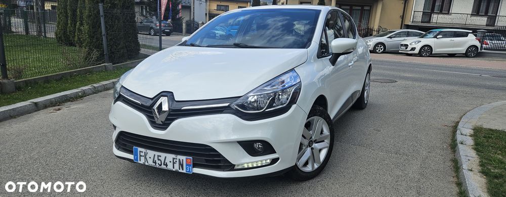 Renault Clio - 1