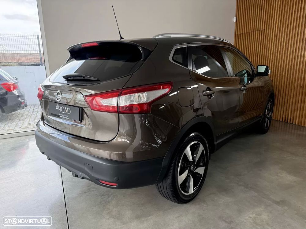 Nissan Qashqai 1.5 dCi Tekna Sport 18 360 - 11