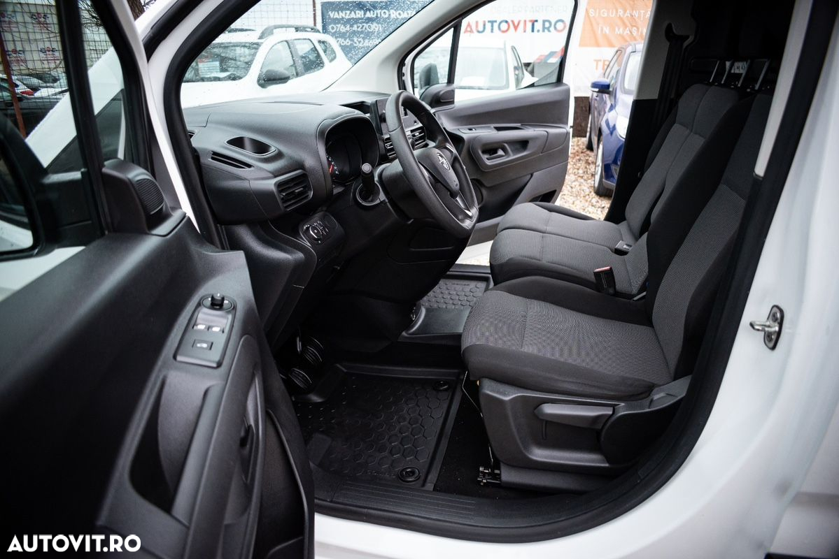 Opel Combo Crew Van 1.5 CDTI 100 CP MT6 L2H1 Start/Stop Sarcina marita - 14