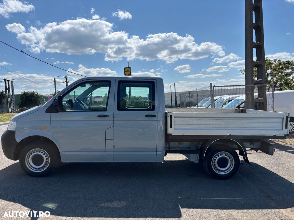 Volkswagen Transporter - 1