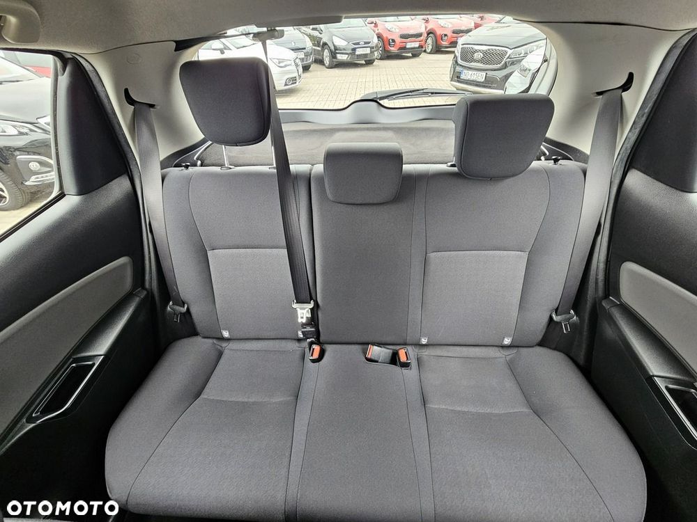 Toyota Yaris - 14