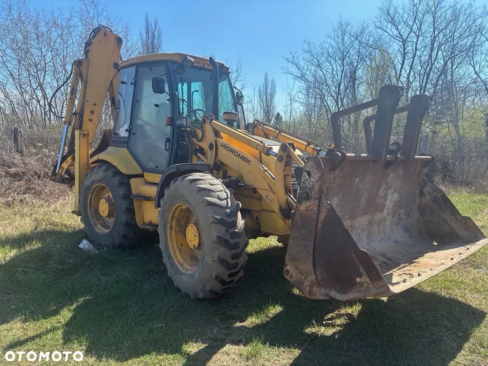 Hidromek Koparko-ładowarka - 1