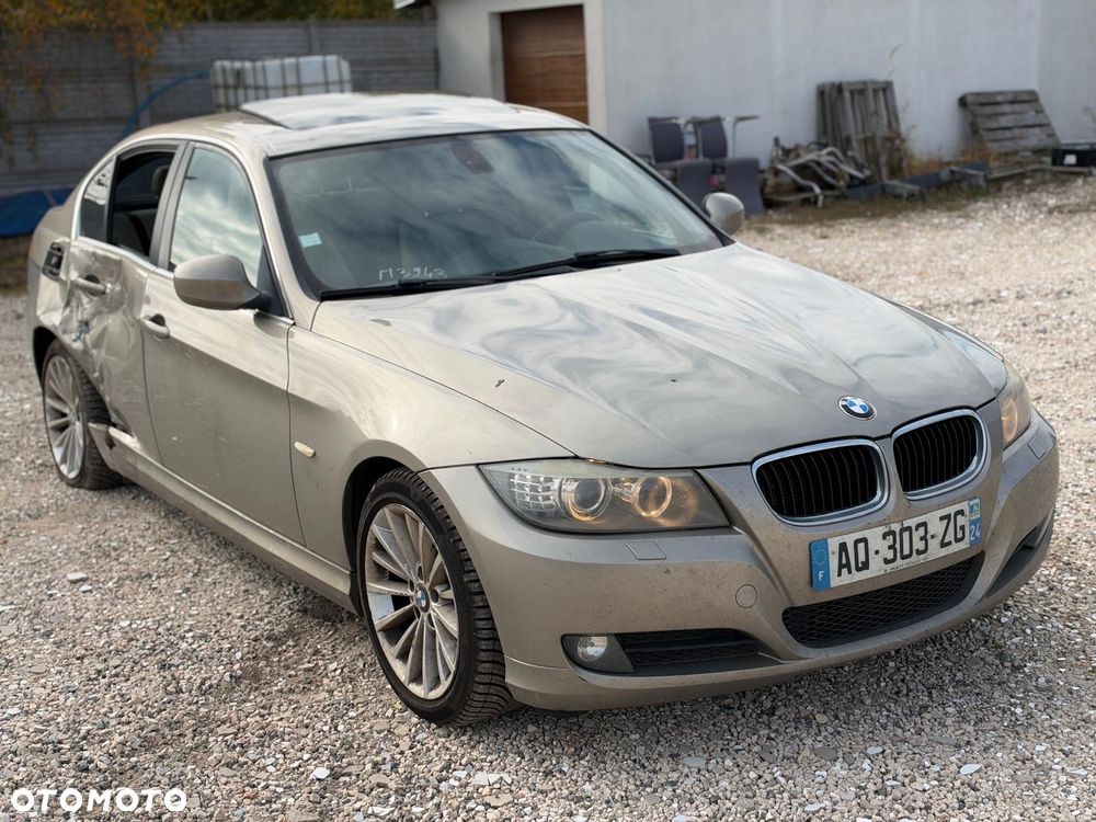 BMW Seria 3 2010 photo 3