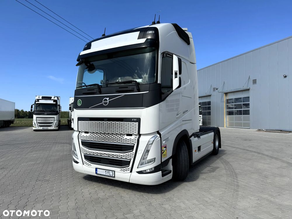 Volvo F460 - 1