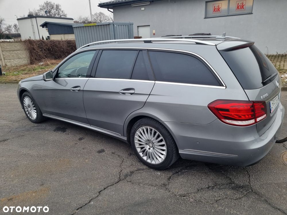 Mercedes-Benz Klasa E 200 CDI 7G-TRONIC - 3