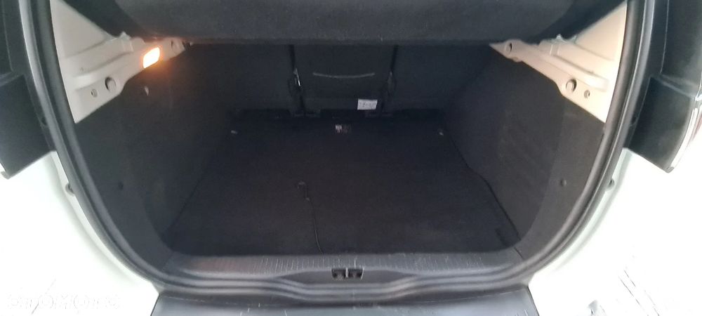 Renault Scenic dCi 110 FAP EDC Bose Edition - 32