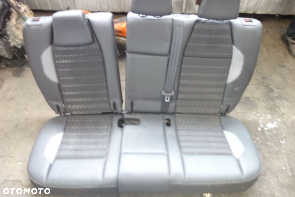 KOMPLET SIEDZEŃ PEUGEOT 2008 - 4