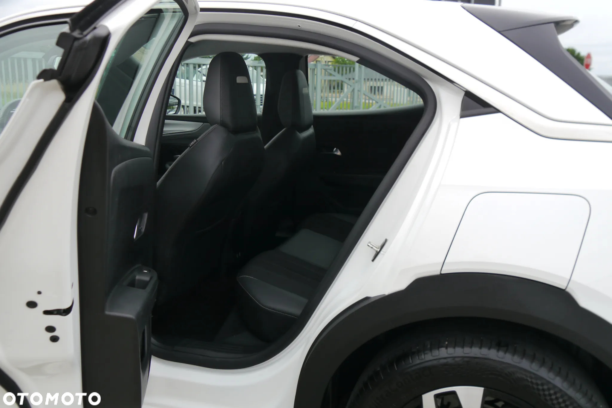 Opel Mokka 1.2 T GS Line S&S - 14