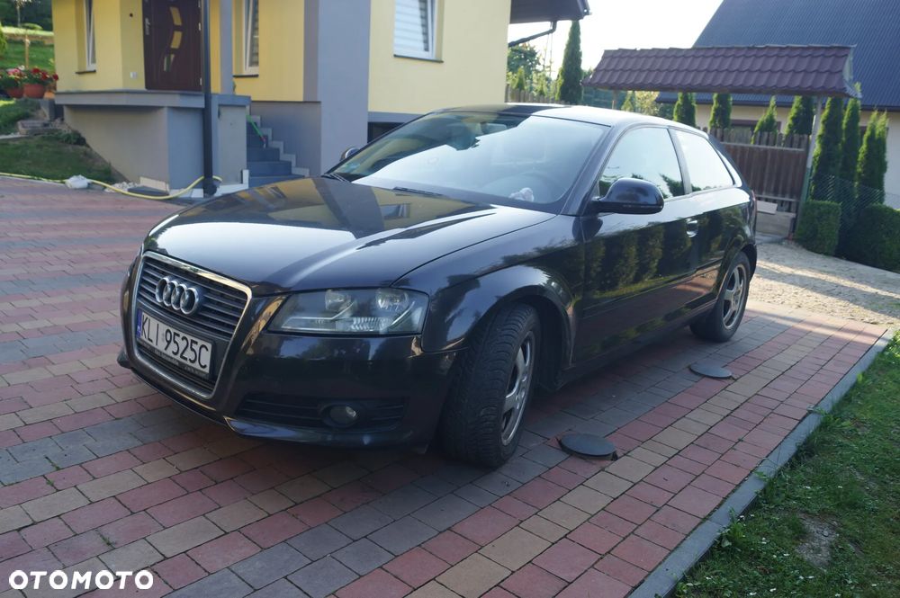 Audi A3 3-drzwiowe 2.0 TDI Attraction - 5