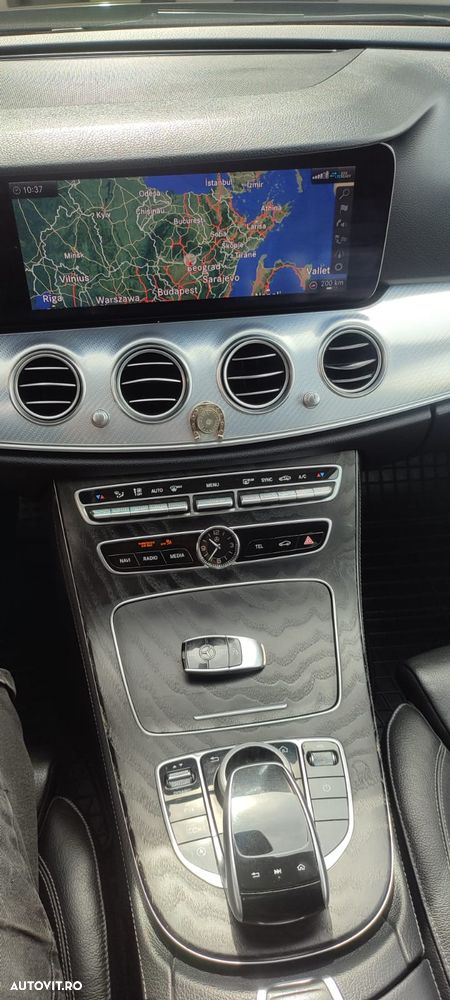 Mercedes-Benz E - 13