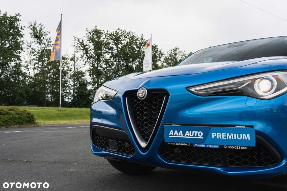 Alfa Romeo Stelvio - 9