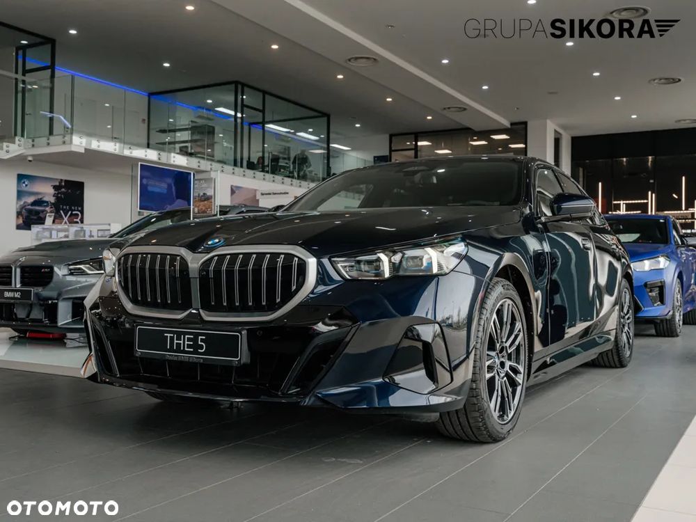 BMW Seria 5 530e xDrive PHEV M Sport - 1