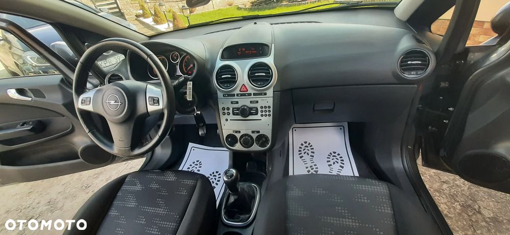 Opel Corsa - 26