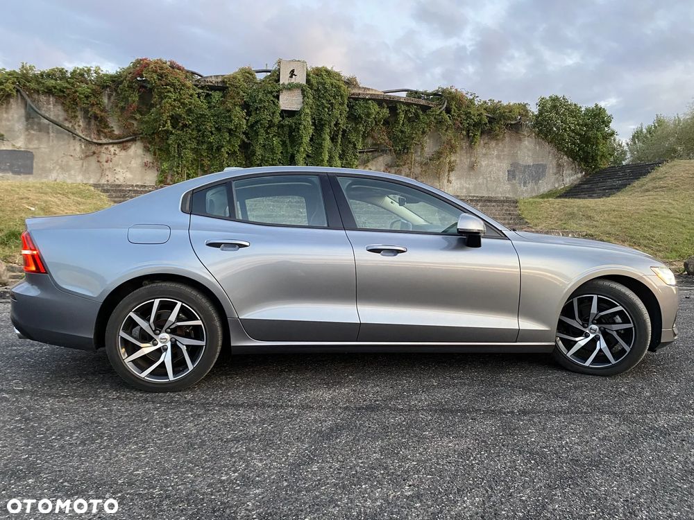 Volvo S60 T5 AWD Momentum Pro - 12