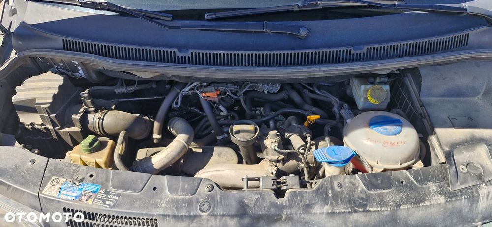 Volkswagen Transporter - 17