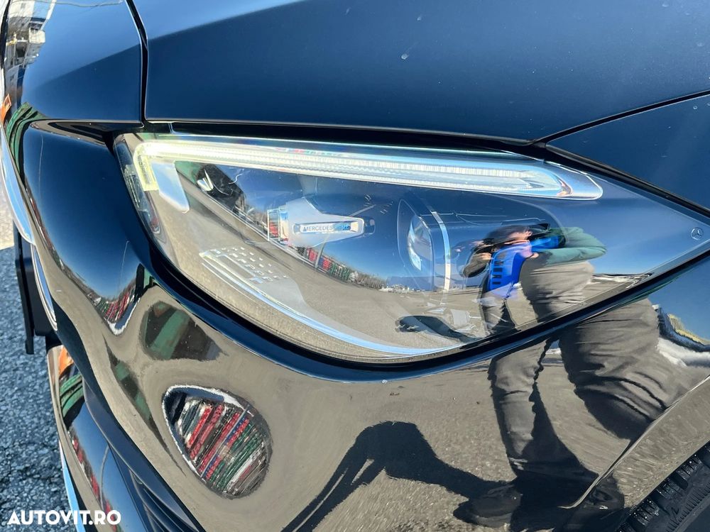 Mercedes-Benz C 300 4MATIC 9G-TRONIC - 34