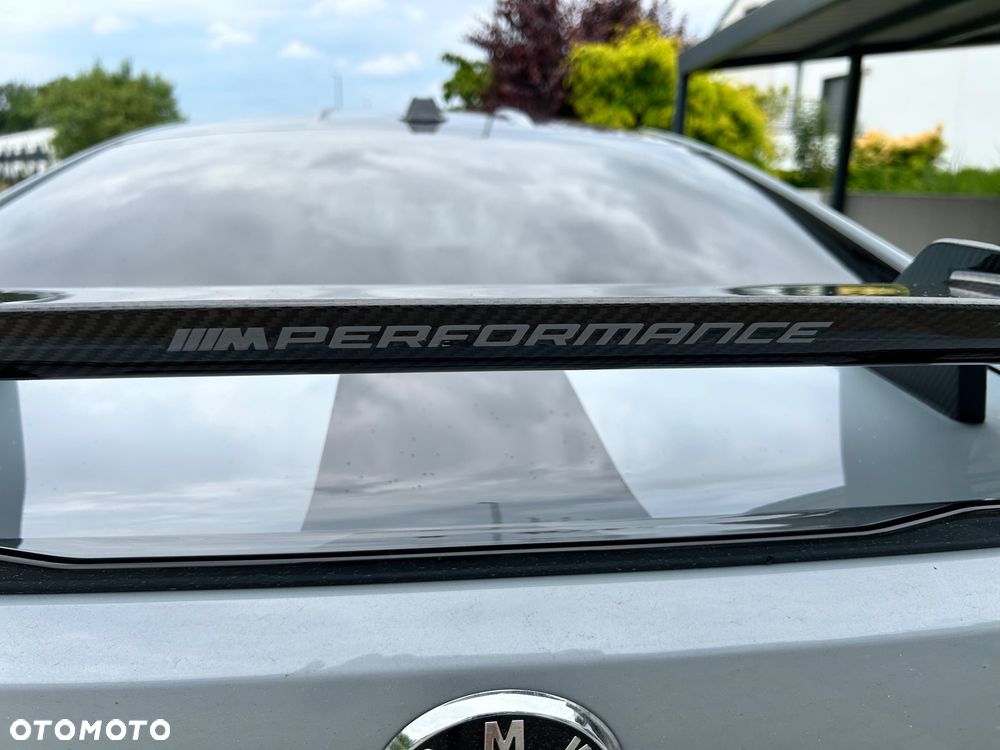 BMW M4 Competition M xDrive sport - 16
