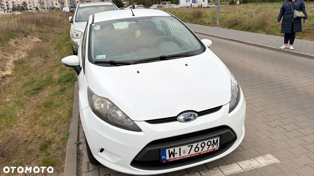 Ford Fiesta 1.4 TDCi Ambiente - 1