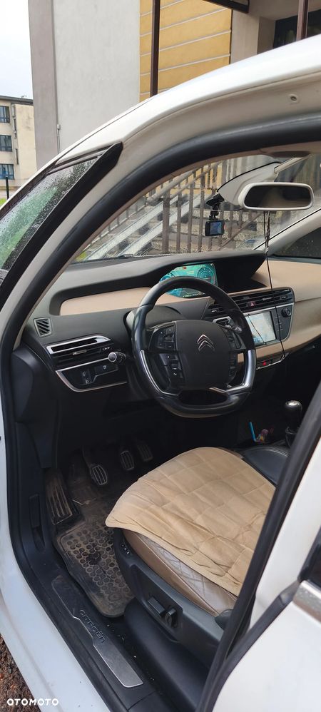 Citroën C4 Picasso 1.6 e-HDi Exclusive - 8
