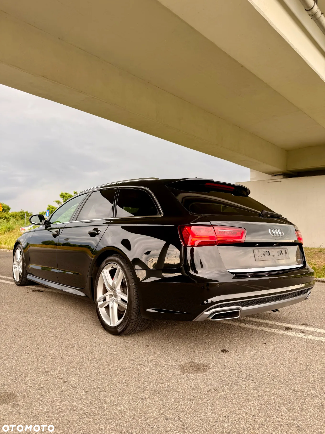 Audi A6 Avant 2.0 TDI quattro S tronic - 8